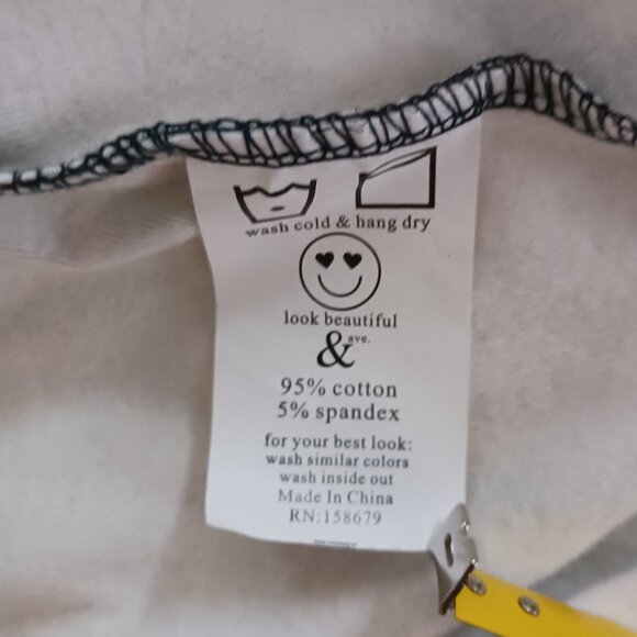 NWT Ampersand Avenue Womens University Hoodie Kiss Goodnight Floral Lace Size XL - Picture 7 of 10